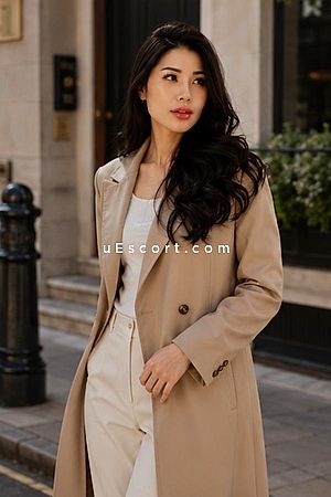 Candy - LEI - London Escorts