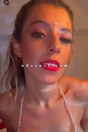 Star Marinna de La Rosa - Escort girls London