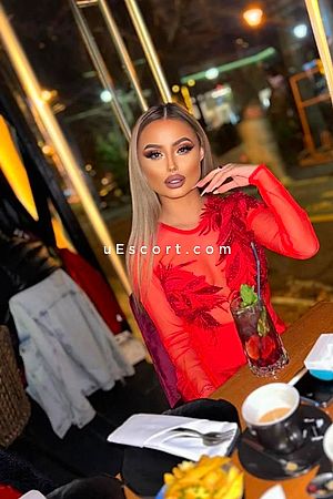 Ksenya - London Escorts