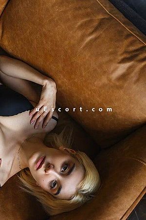 Hannah - Escort girls London