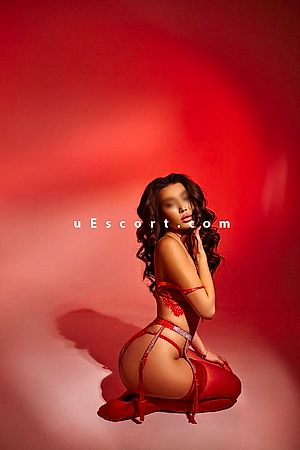 Alima - Escort girls London