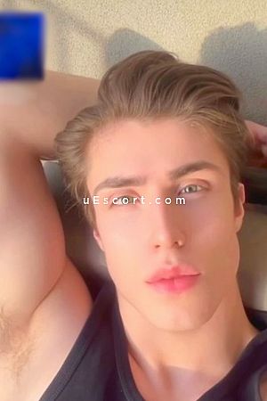 Arthur - London Boy Escorts