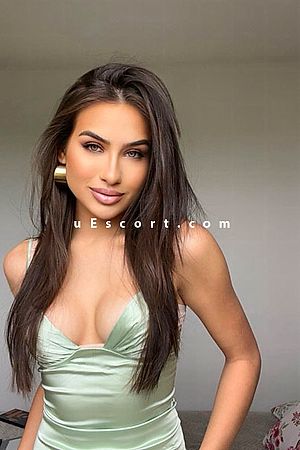 Ligia - Escort girls London