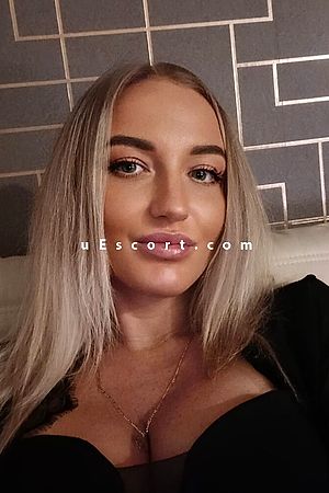 Zircona - Escort girls London