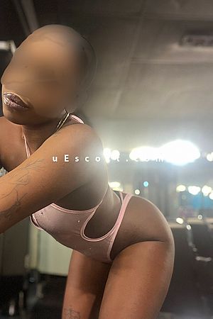 Madison 19 - Escort girls London