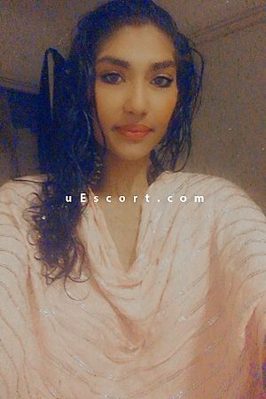 Soni - Escort girls London