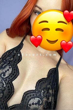 ENGLISH JUICY ASS BABE - Escort girls London