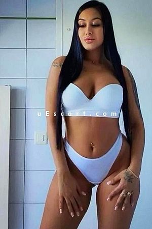 Selya - Bournemouth Escorts