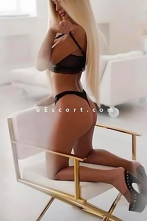 NAUGHTY GIRL - Plymouth Escorts
