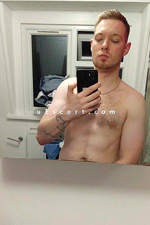 James - Male escorts Brighton