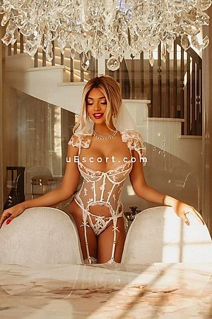 Noa Aliya - London Escorts
