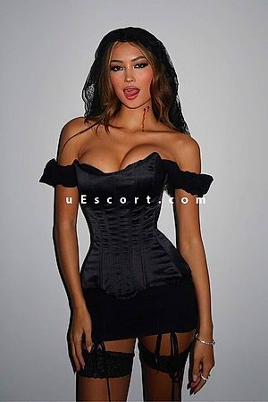 clara - Escort girls London