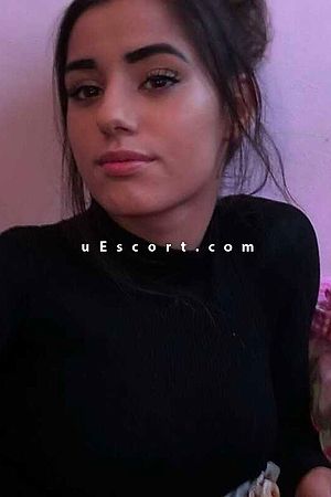 Shivani - Escort girls Bristol