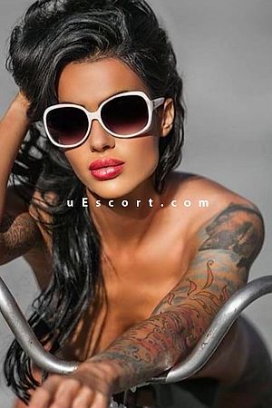 Roxy Foxx  International Model - Escort girls Birmingham