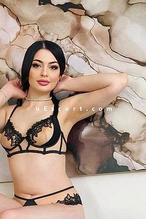 Flora - Escort girls London