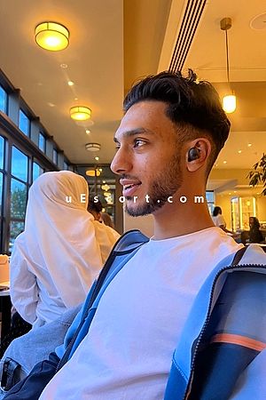 Qamar - Male escorts London