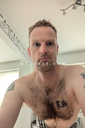 Red - Male escorts Stoke-on-Trent