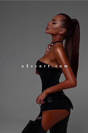 Mila - Escort girls London