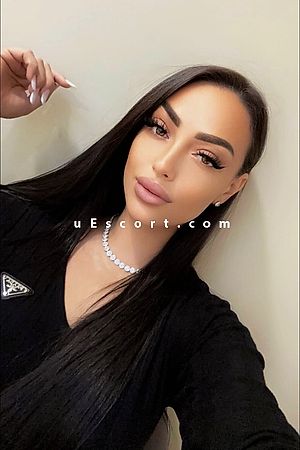 Alexa - Escort girls London