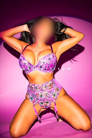 Taylor Secrets Escorts - Escort girls Manchester