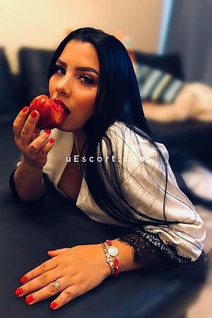 Britney Latina GFE - Solihull Escorts