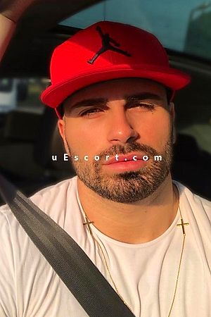 ItalianoXL - Male escorts London