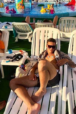 Kevin - Male escorts London