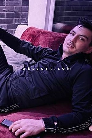 Masterofdezaster - Male escorts Birmingham