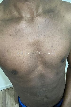 Huey - Male escorts Birmingham