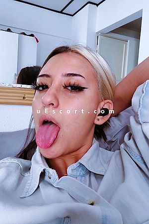 EDANUR - London Escorts