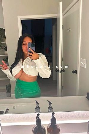Cynthia - London Escorts