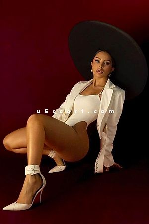 CORLENE - London Escorts
