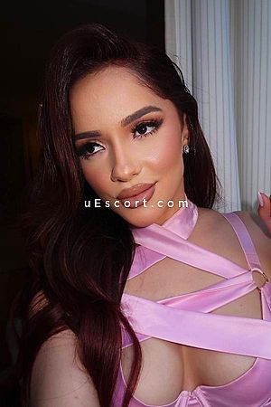 SIMMY - London Escorts
