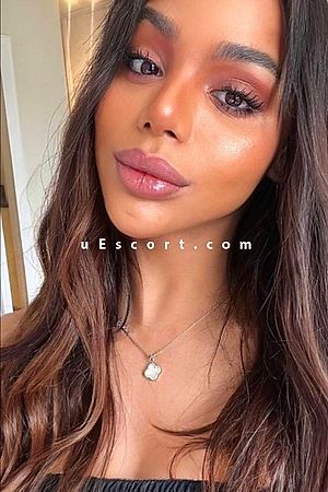 EFTALIA - London Trans Escorts