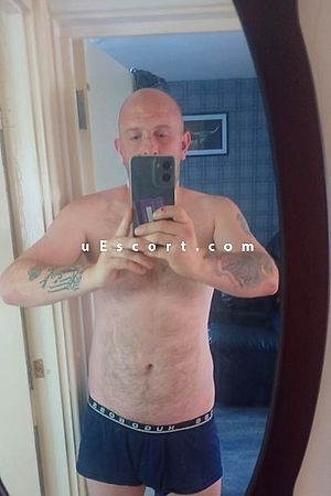 Northamptonlad - Northampton Boy Escorts