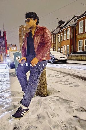 Harely - Harrow Boy Escorts