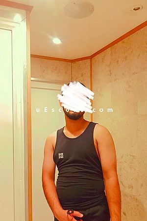 Aappi - London Boy Escorts