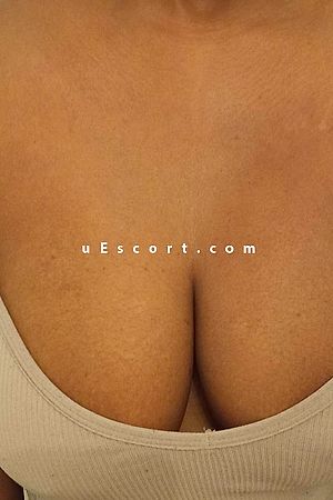Laura Sweet - London Escorts