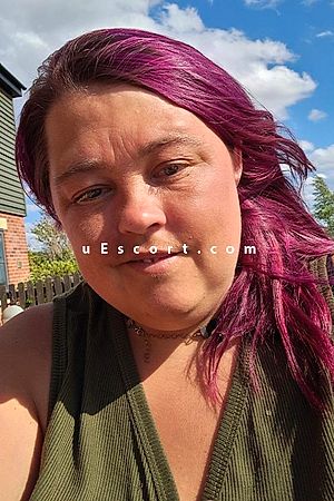 BBWCora Photo #2