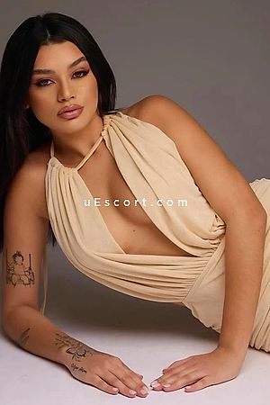 HELENA - Newquay Escorts