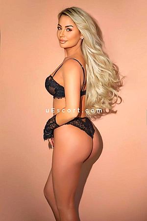 Felicity - London Escorts