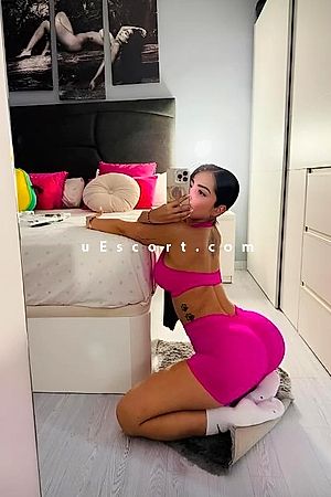 🥵 Do you like oral... fully? Click here. Photo