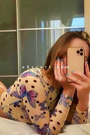 Cate - Swansea Escorts