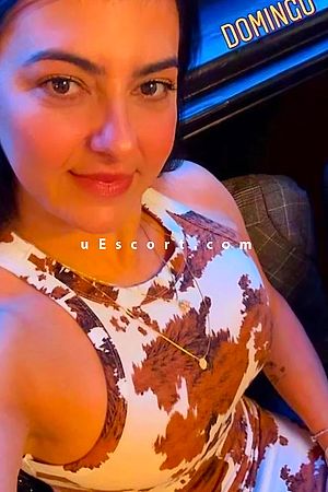 brunette of your dreams 👄😈 party girl ❤👅 Photo #2