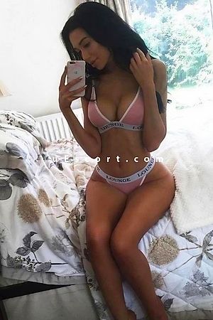 BACK IN TOWN🖤🎉🎉Party🎉🎉Outcall Photo #2