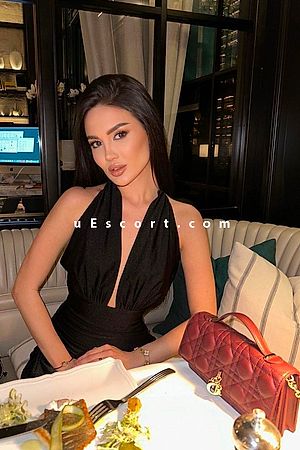 Daria - London Escorts