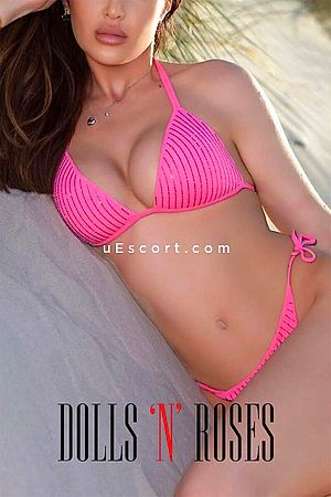 Anora - London Escorts