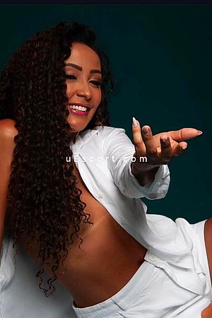Mavi - London Escorts