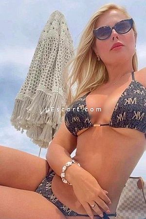 Paola - Belfast Escorts