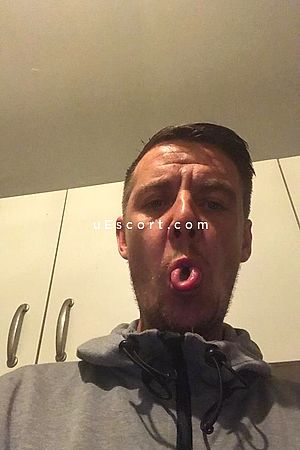 Kennywantsyou Photo